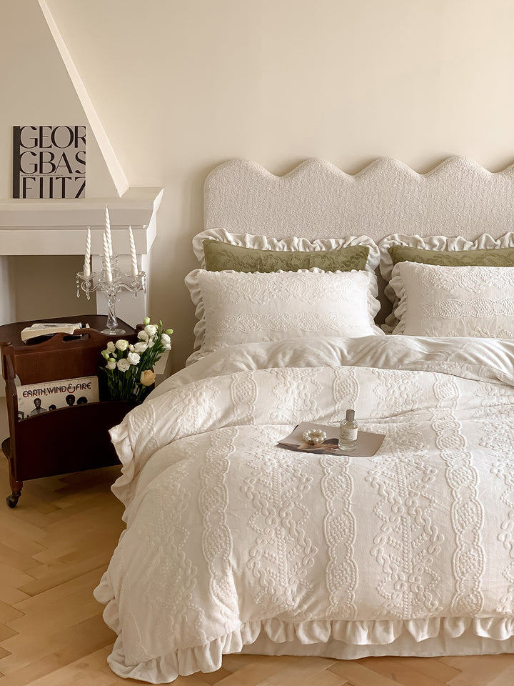 French Milk Velvet Warm Bedding Set