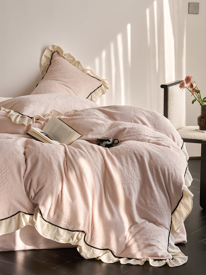 Cozy European Textured Thick Bedding Set