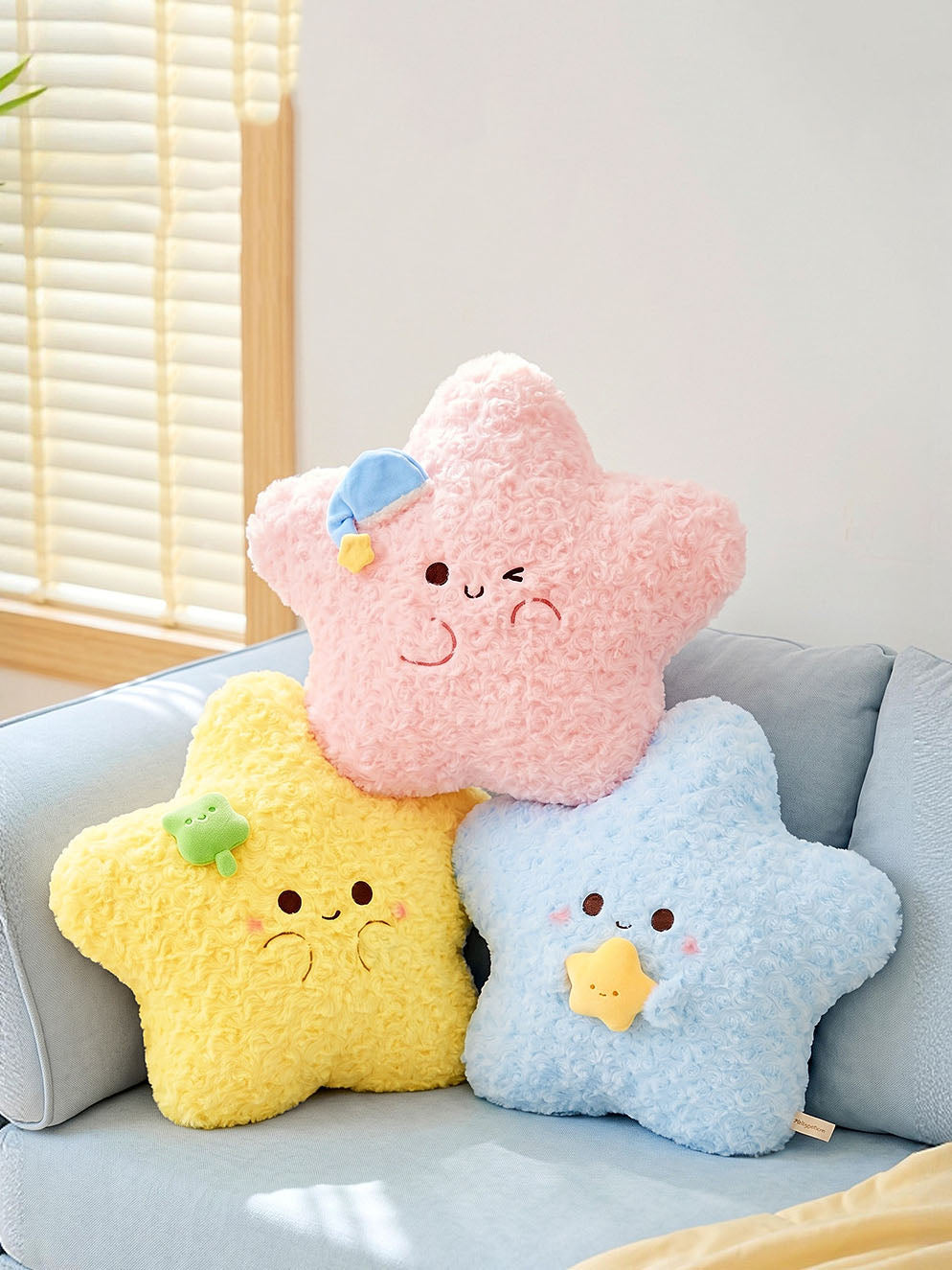 Pastel Curly Star Plush Pillow