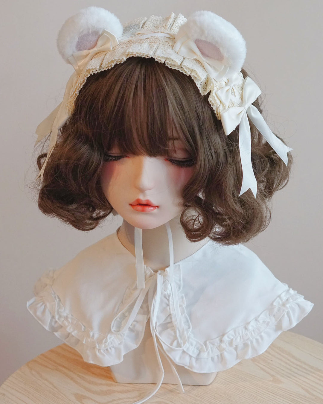 Off-White Bow Lace Bear Ear Headband