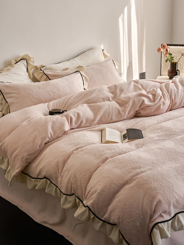 Cozy European Textured Thick Bedding Set