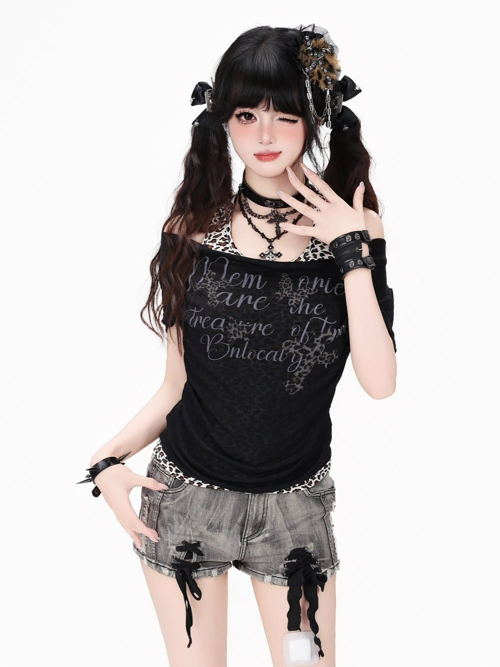 Leopard Graphic Layered Off Shoulder T-Shirt