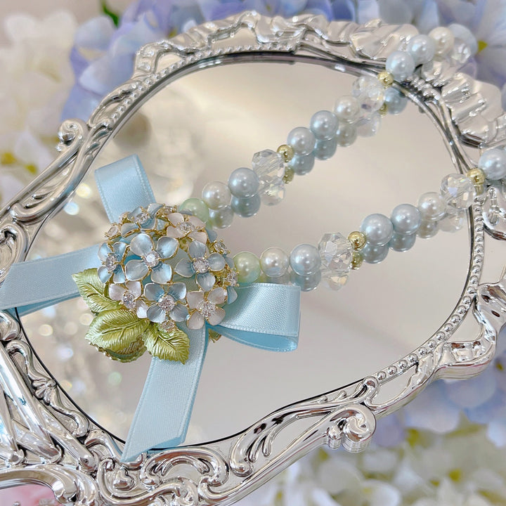 Hydrangea Pearl Necklace