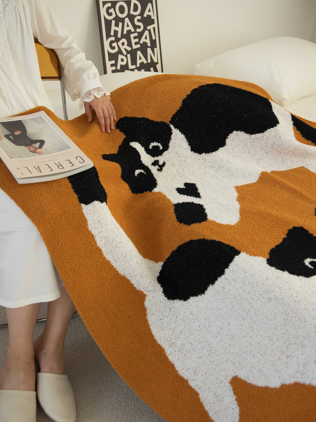 Cow Pattern Cat Printed Plush Blanket