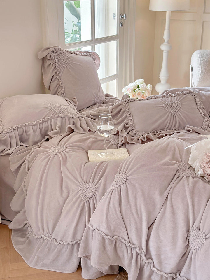 Romantic Heart-Shaped 3D Embroidery Winter Milk Velvet Duvet Cover