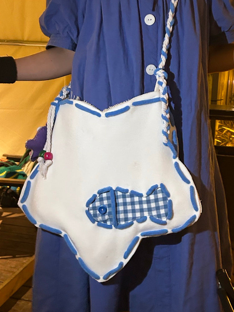 Star-Shaped Fish Embroidery Shoulder Bag