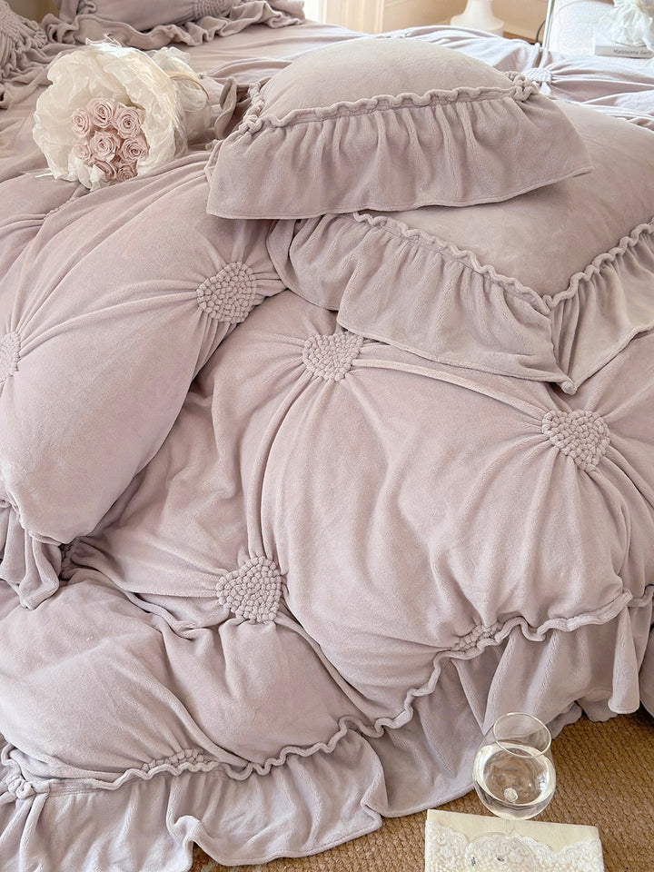 Romantic Heart-Shaped 3D Embroidery Winter Milk Velvet Duvet Cover