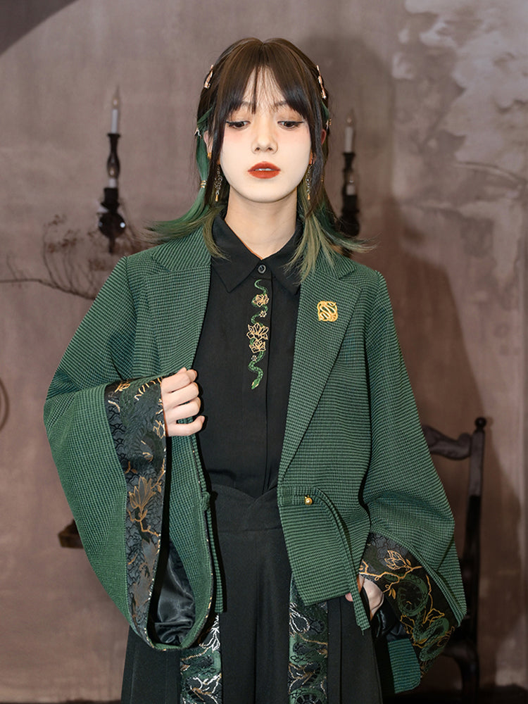 Black Chinese-style shirt with snake embroidery