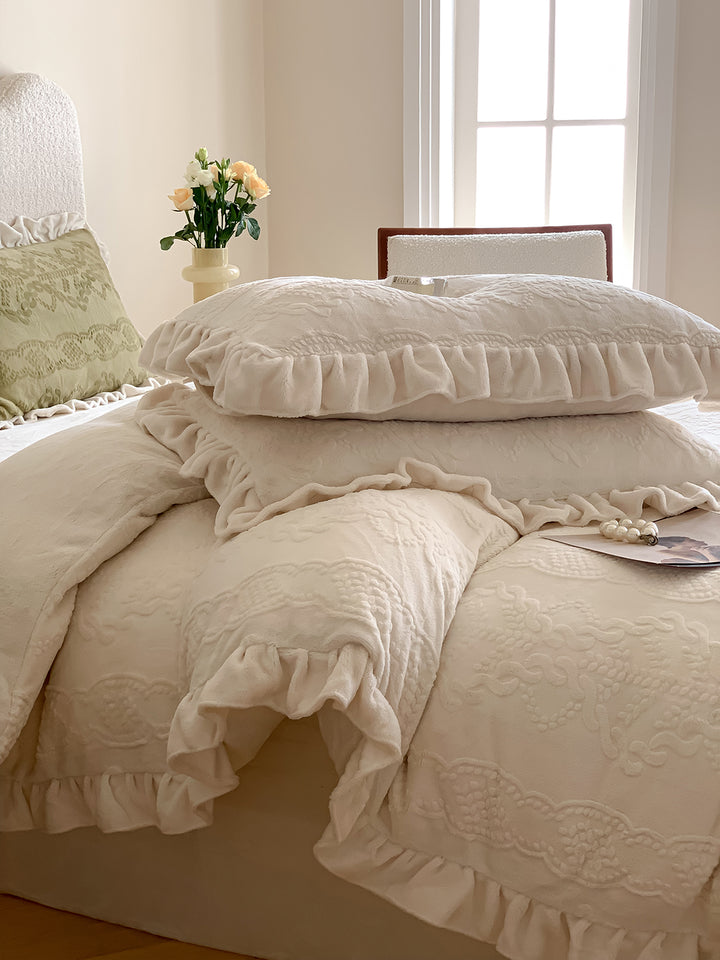 French Milk Velvet Warm Bedding Set