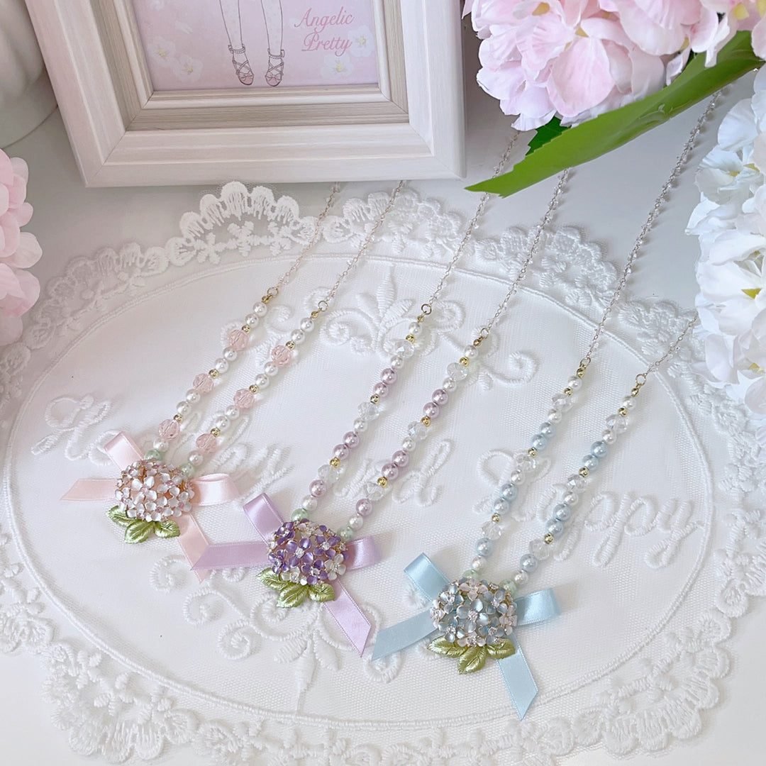 Hydrangea Pearl Necklace