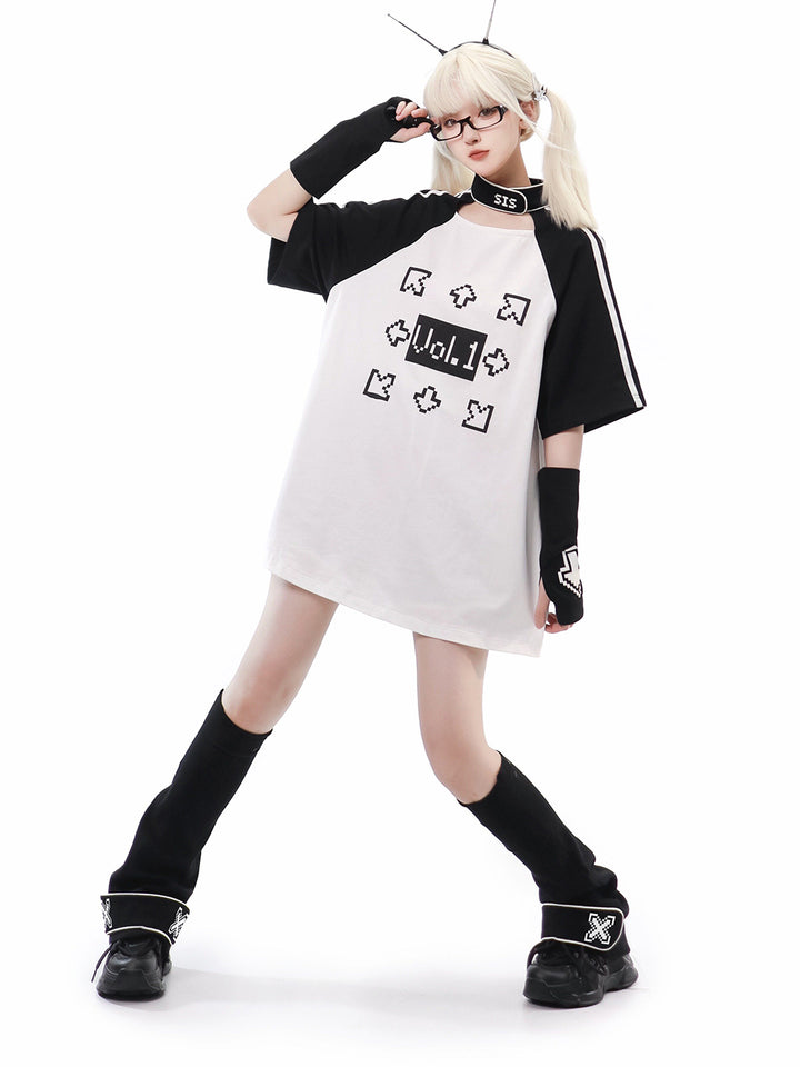 Pixel Arrow T Shirt Shorts