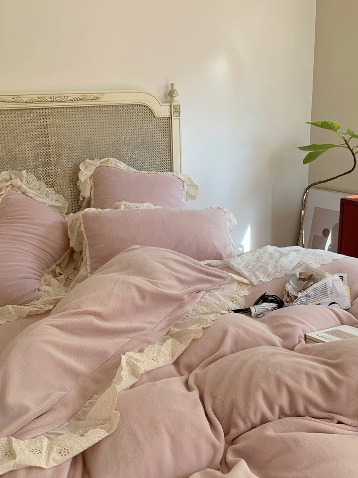 Romantic French Princess Style Winter Milk Velvet Bedding Set
