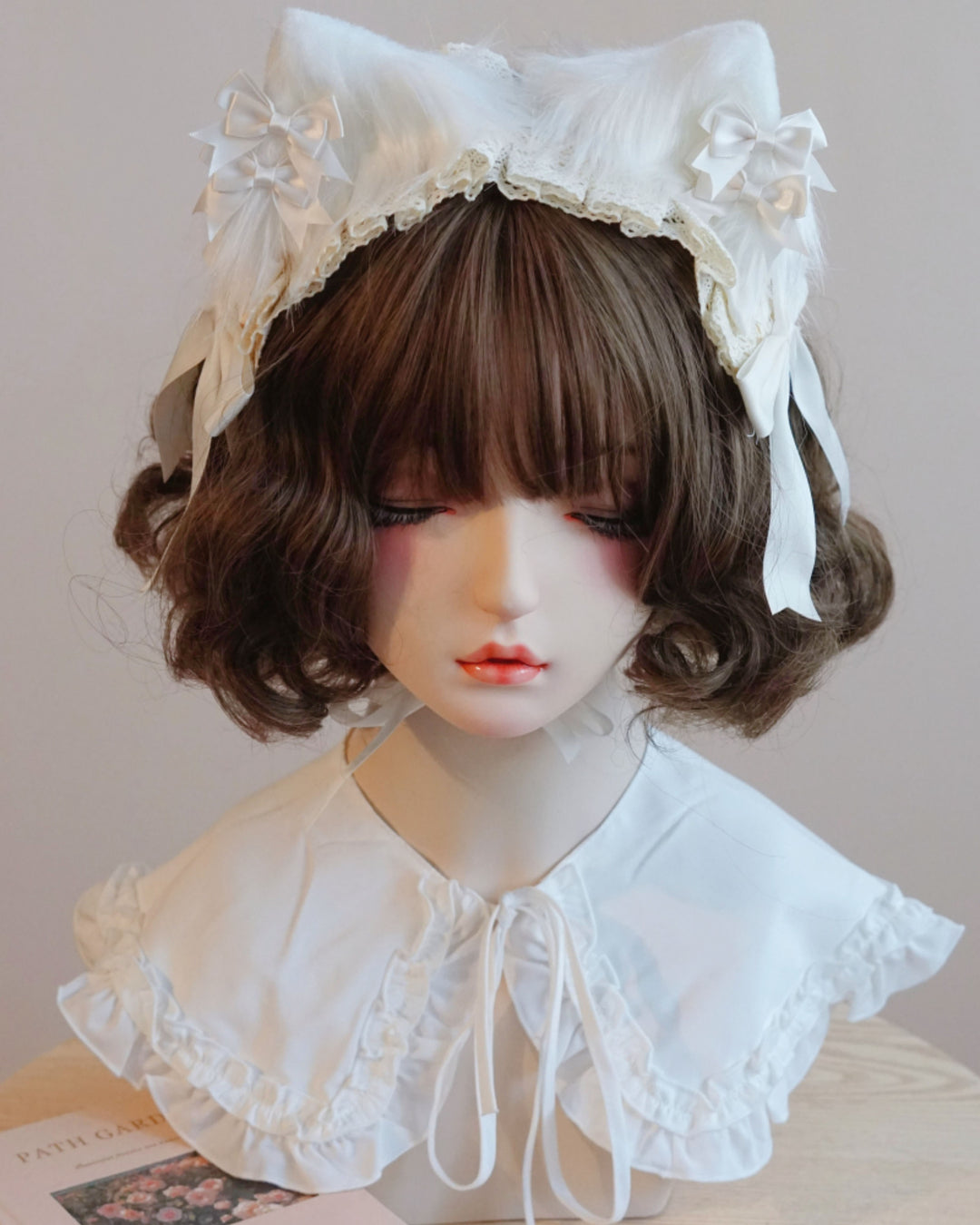 Japanese White Cat Ear Bow Headband