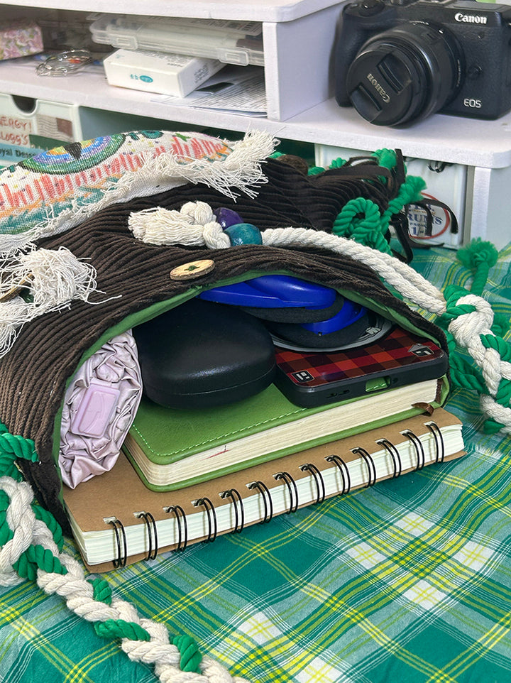 Abyss Eye Star-Shaped Crossbody Bag