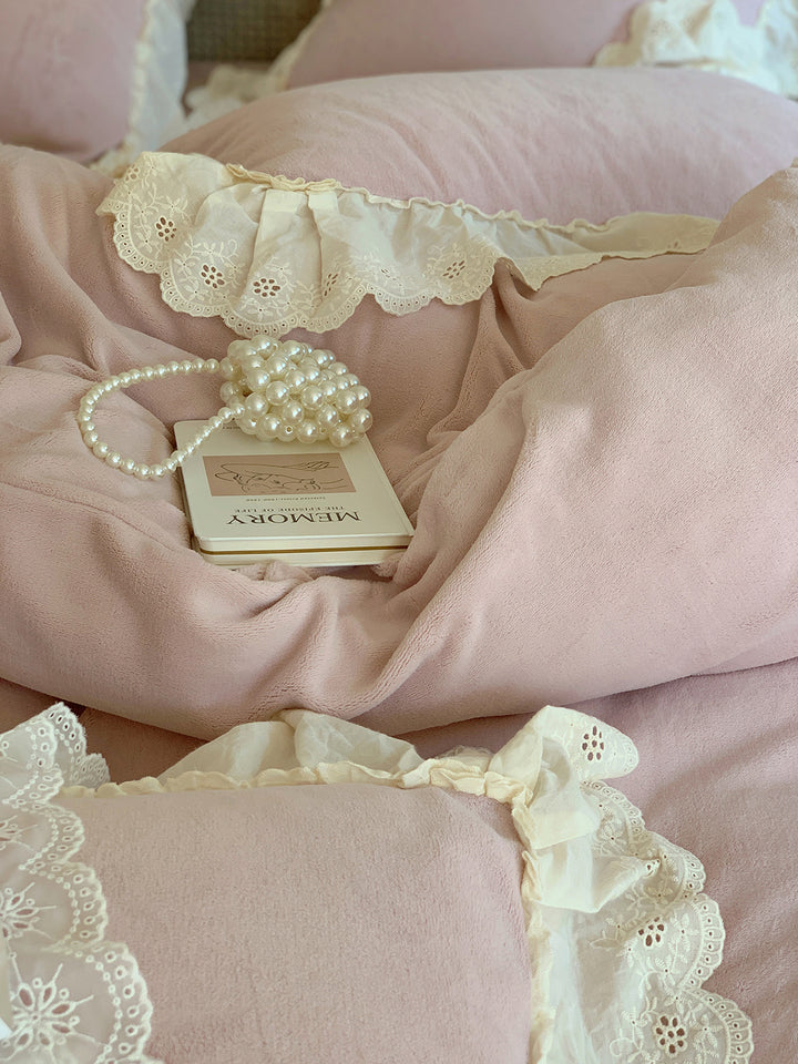 Romantic French Princess Style Winter Milk Velvet Bedding Set