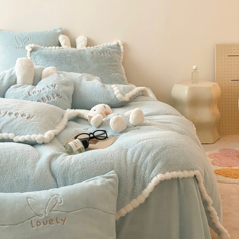 Cute Cartoon Bunny Bedding Set