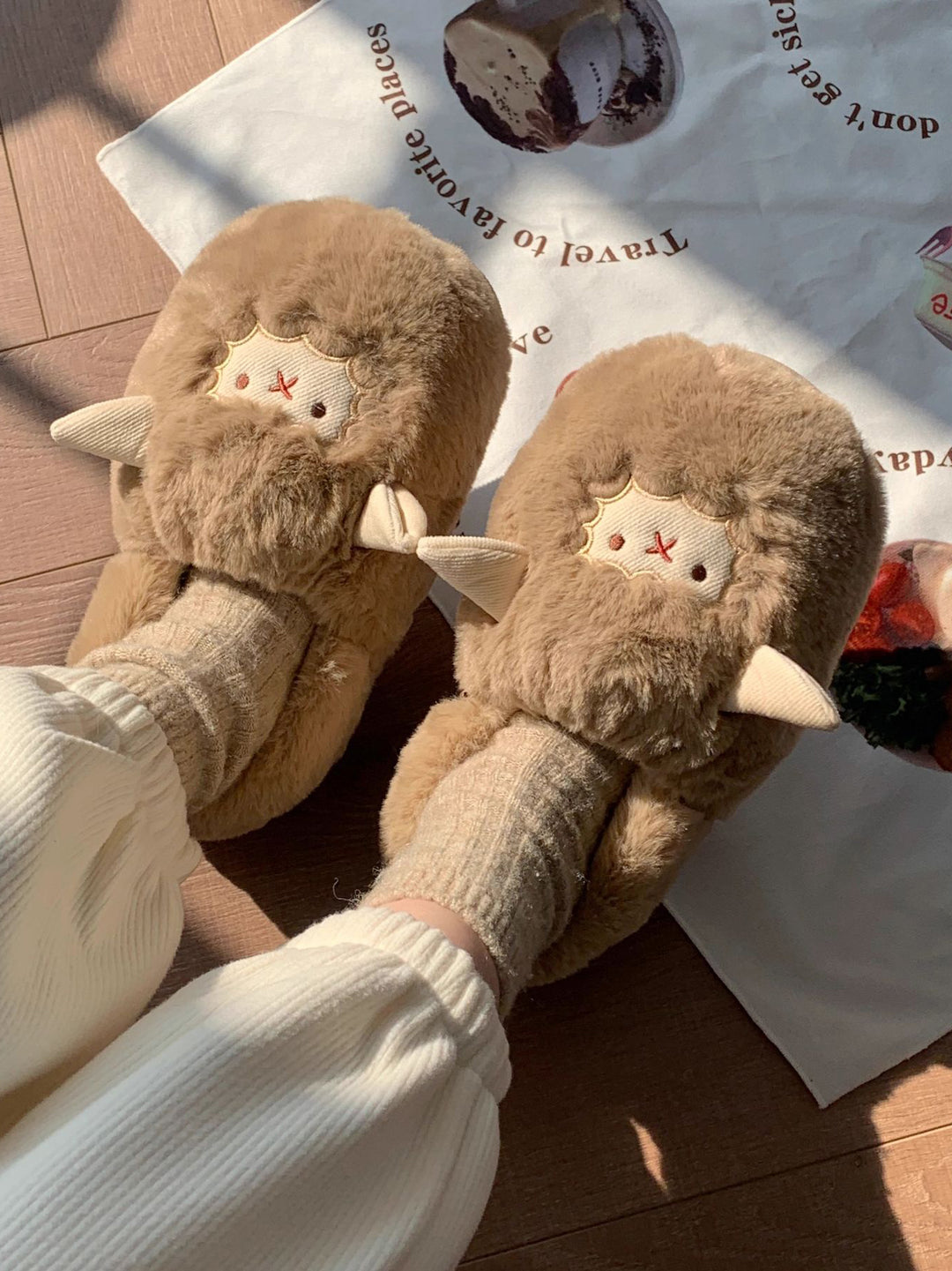 Lovely Sheep Plush Slippers