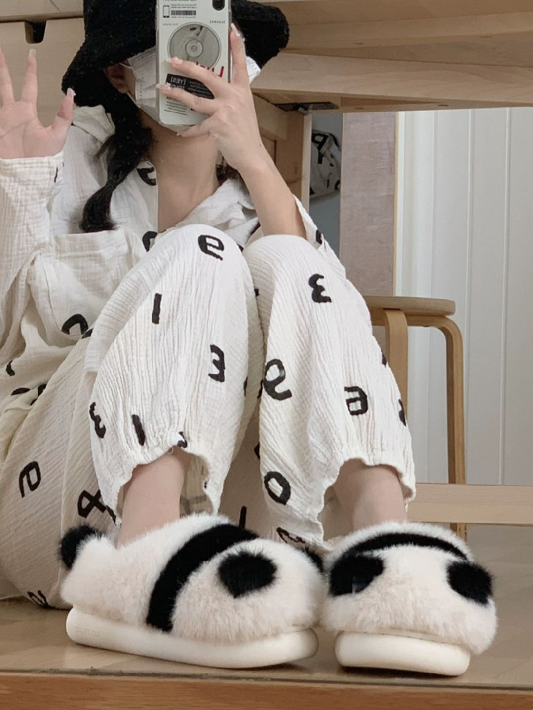 Lovely Panda Plush Slippers