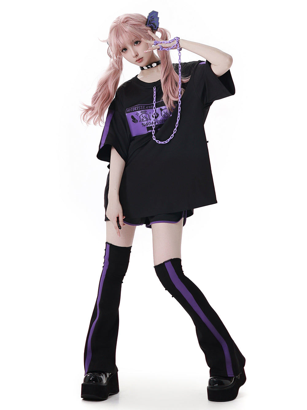 Cyber Y2K Pixel Tee Shorts Leg Warmers Hair Clip