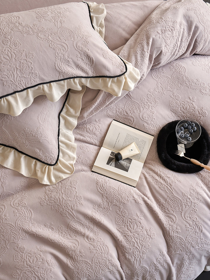 Cozy European Textured Thick Bedding Set