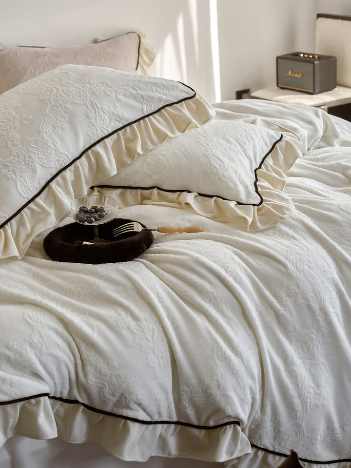 Cozy European Textured Thick Bedding Set