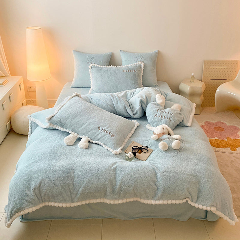 Cute Cartoon Bunny Bedding Set