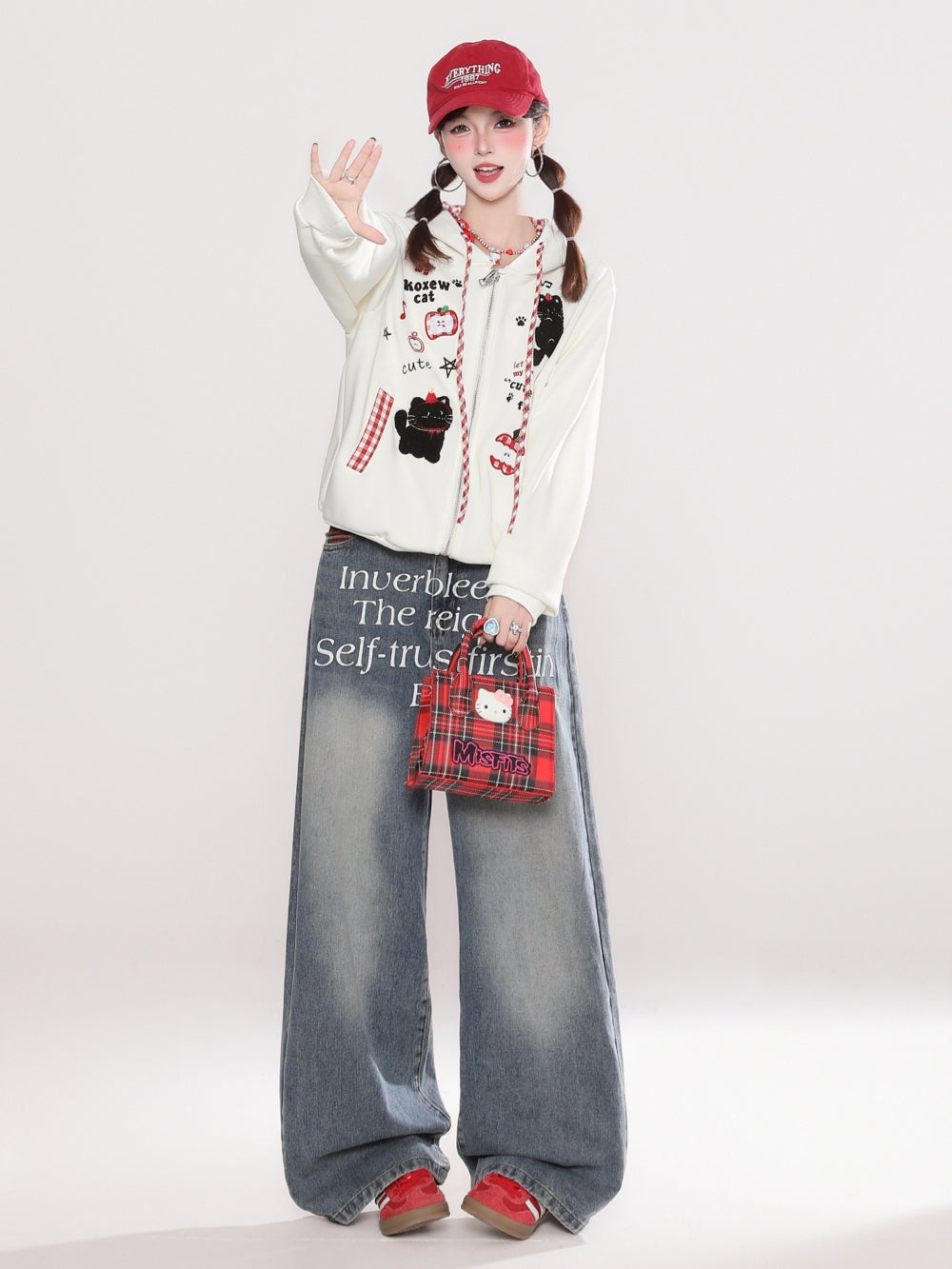 Fun Embroidered Cat Hoodie Top