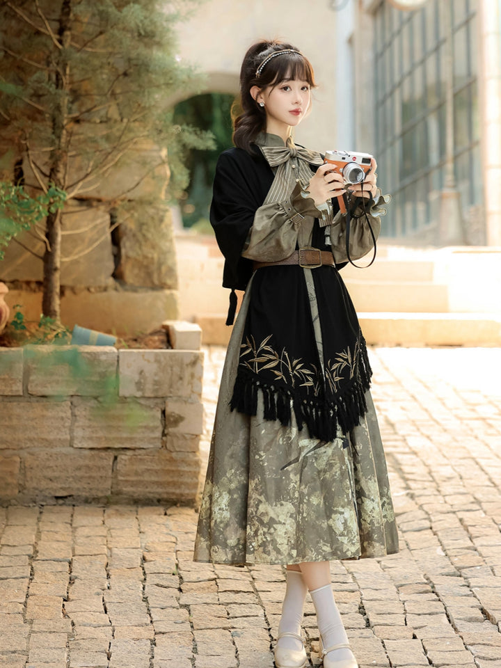 [ Gilded Bamboo Shadows ] Han-inspired Cape & Dress Ensemble