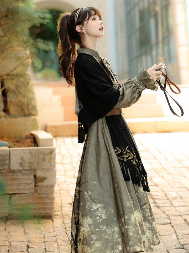 [ Gilded Bamboo Shadows ] Han-inspired Cape & Dress Ensemble