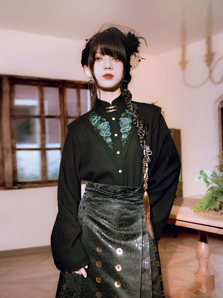 Hanfu-inspired Embroidered Stand Collar Pipa Sleeve Black Shirt