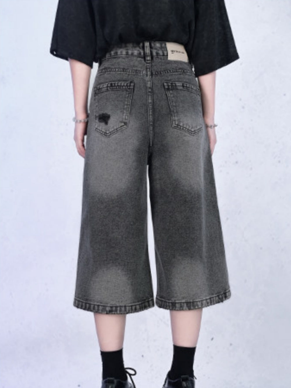 Distressed Wide Leg Denim Shorts