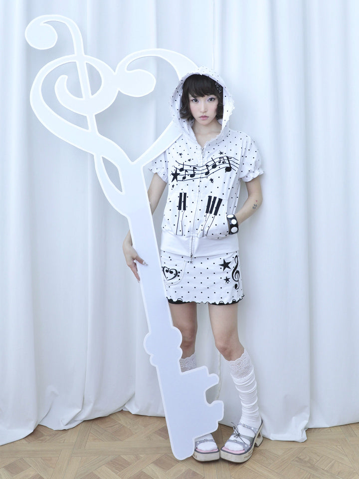 Music Note Polka Dot Short Sleeve Zip Hoodie