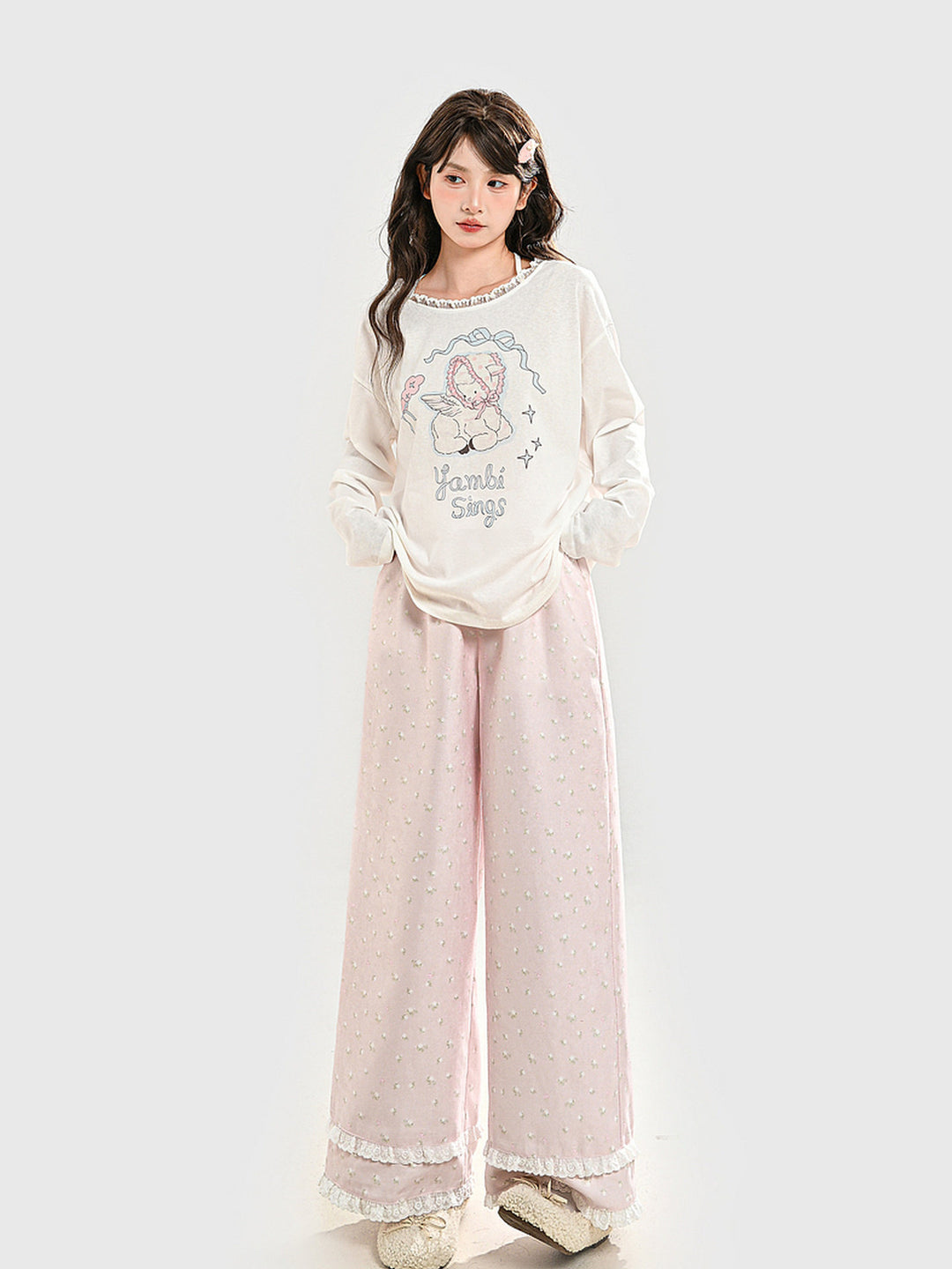 Kawaii Bonnet Lamb Graphic Long Sleeve T-Shirt
