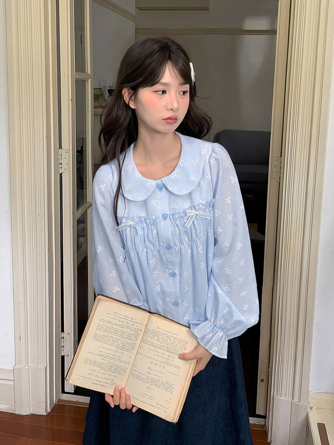 Bow Print Peter Pan Collar Blouse