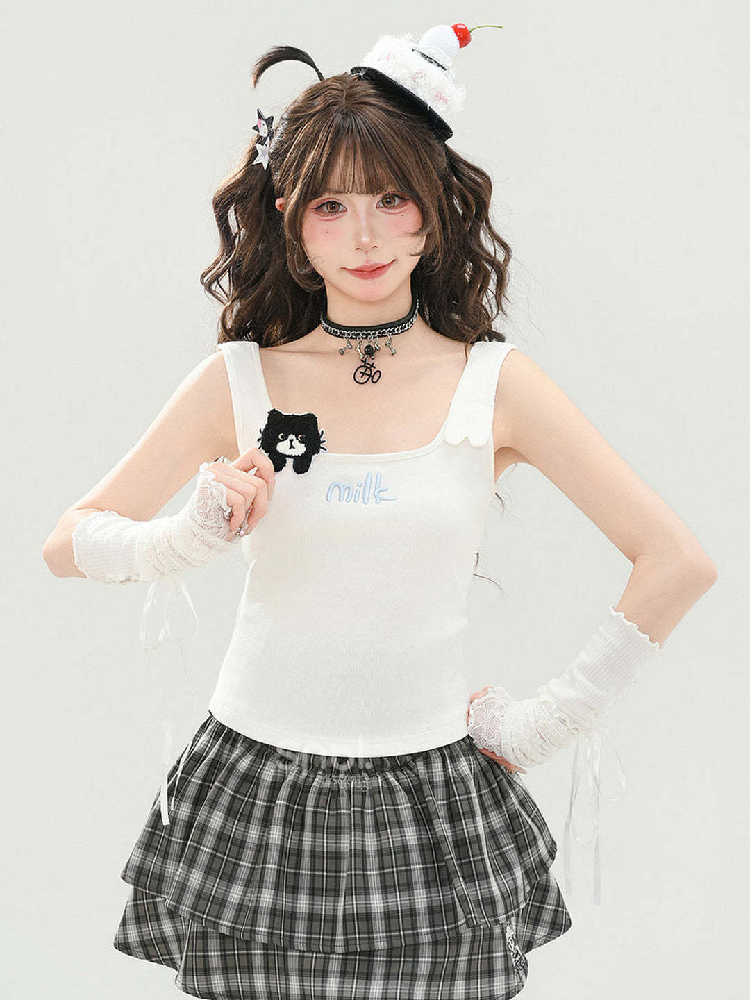 Milk Cat Appliqué Tank Top