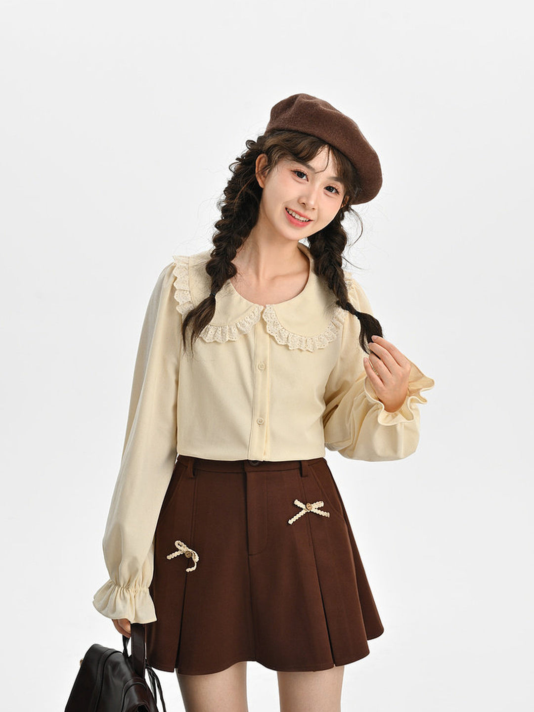 Scalloped Lace Peter Pan Collar Blouse