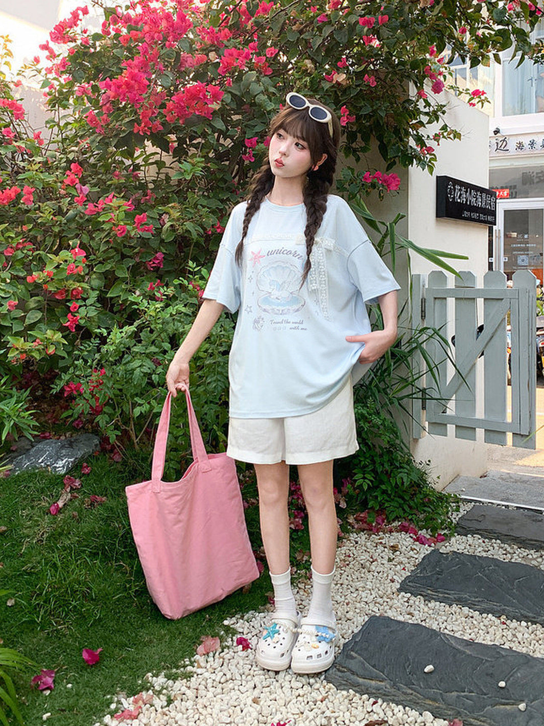 Lace Bow Unicorn Graphic T-Shirt