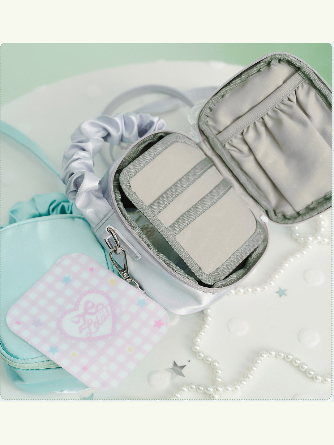 Ruffle Heart Window Mini Ita Bag