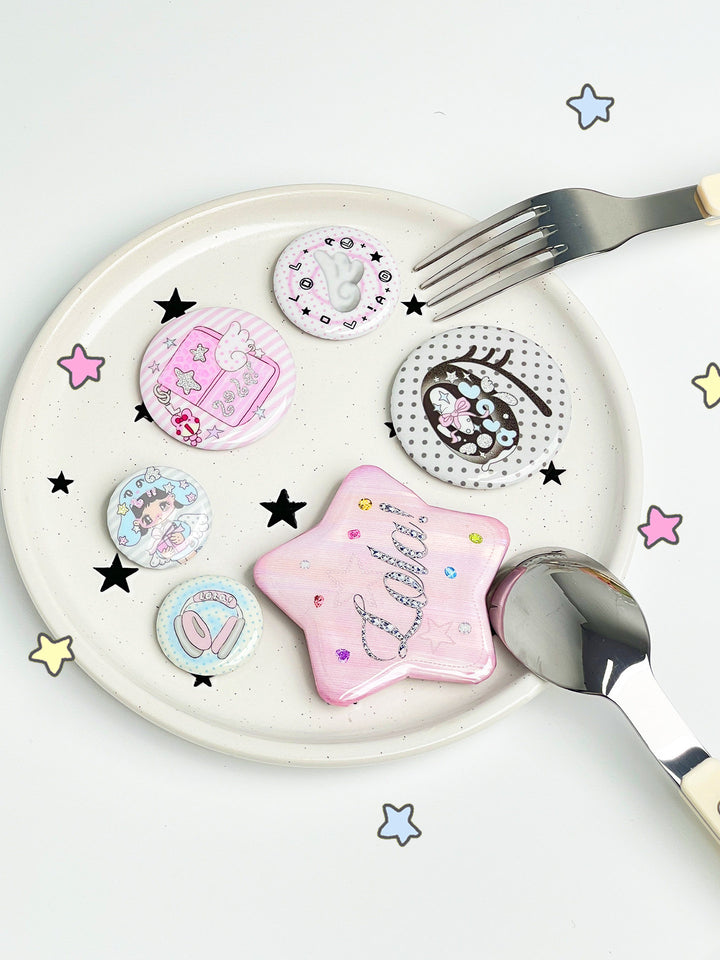 Pastel Graphic Pin Badge