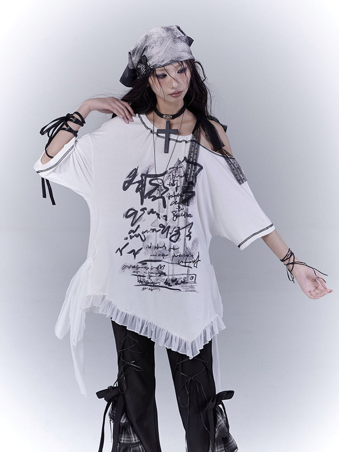 Gothic Ruffle Hem Graphic T-Shirt