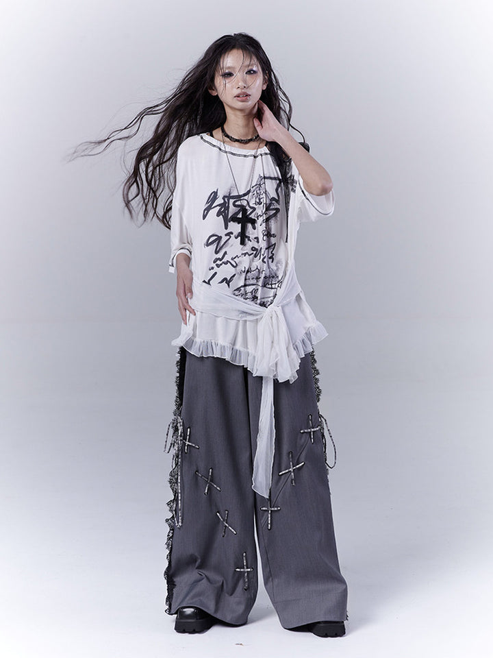 Gothic Ruffle Hem Graphic T-Shirt