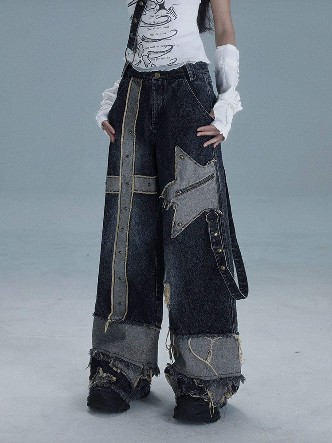 Grunge Star Patch Wide Leg Jeans