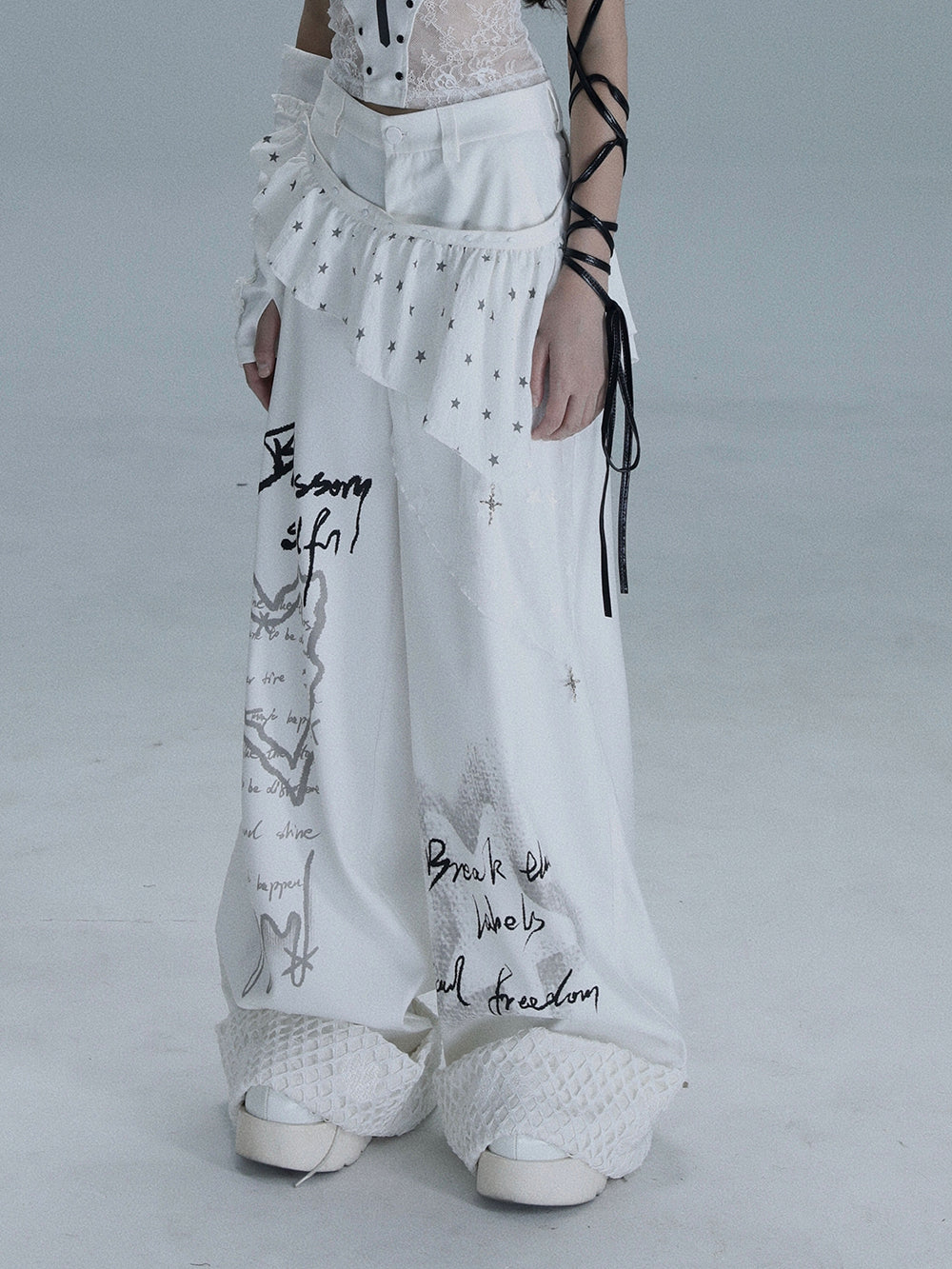 Y2K Star Ruffle Wide Leg Pants