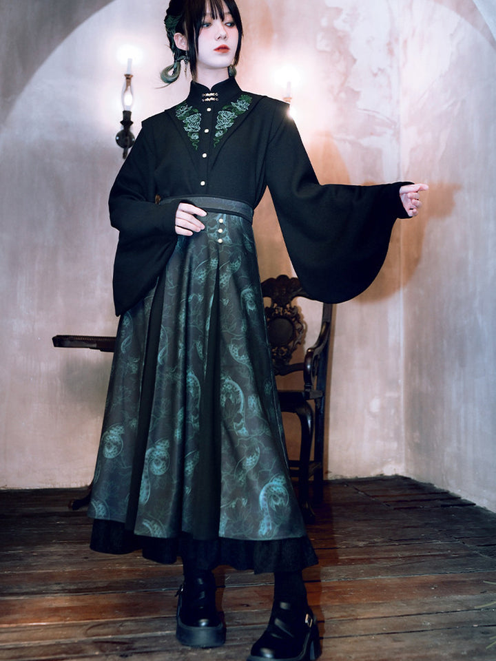 Chinese-Inspired Serpent Print Paneled Maxi Skirt
