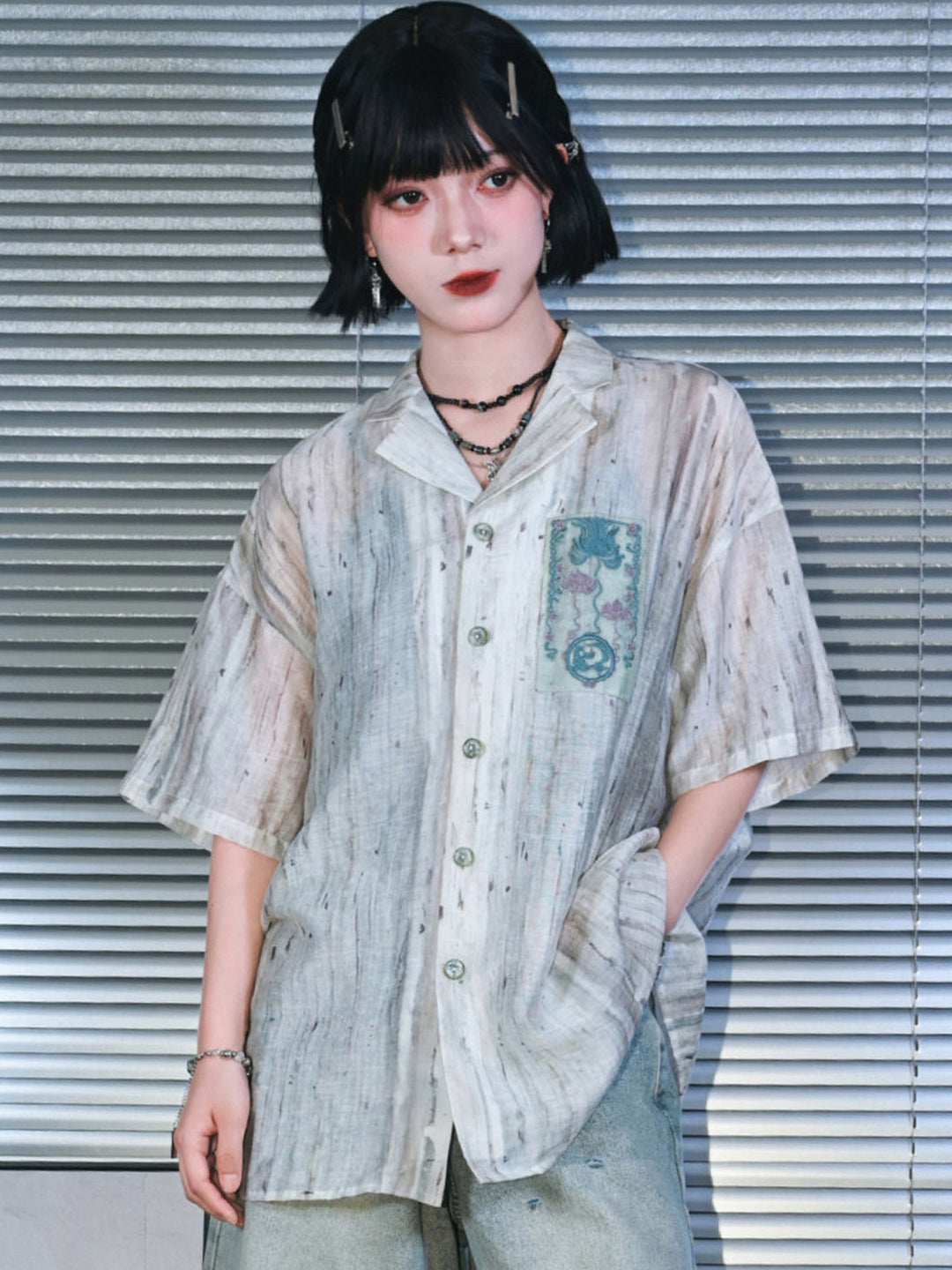 Abstract Print Embroidered Patch Short Sleeve Shirt