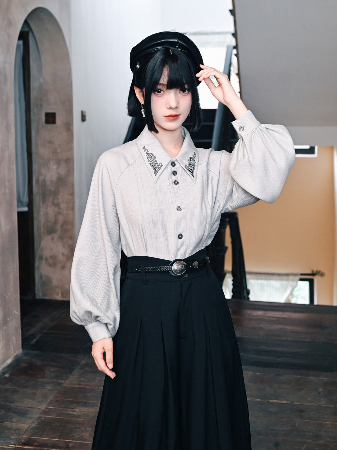 White Embroidered Collar Lantern Sleeve Shirt