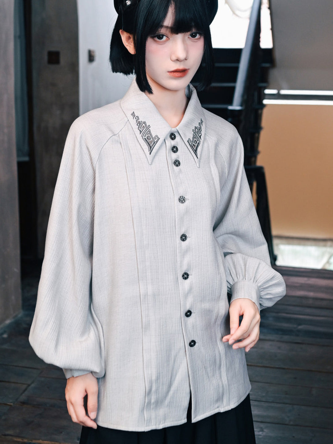 White Embroidered Collar Lantern Sleeve Shirt