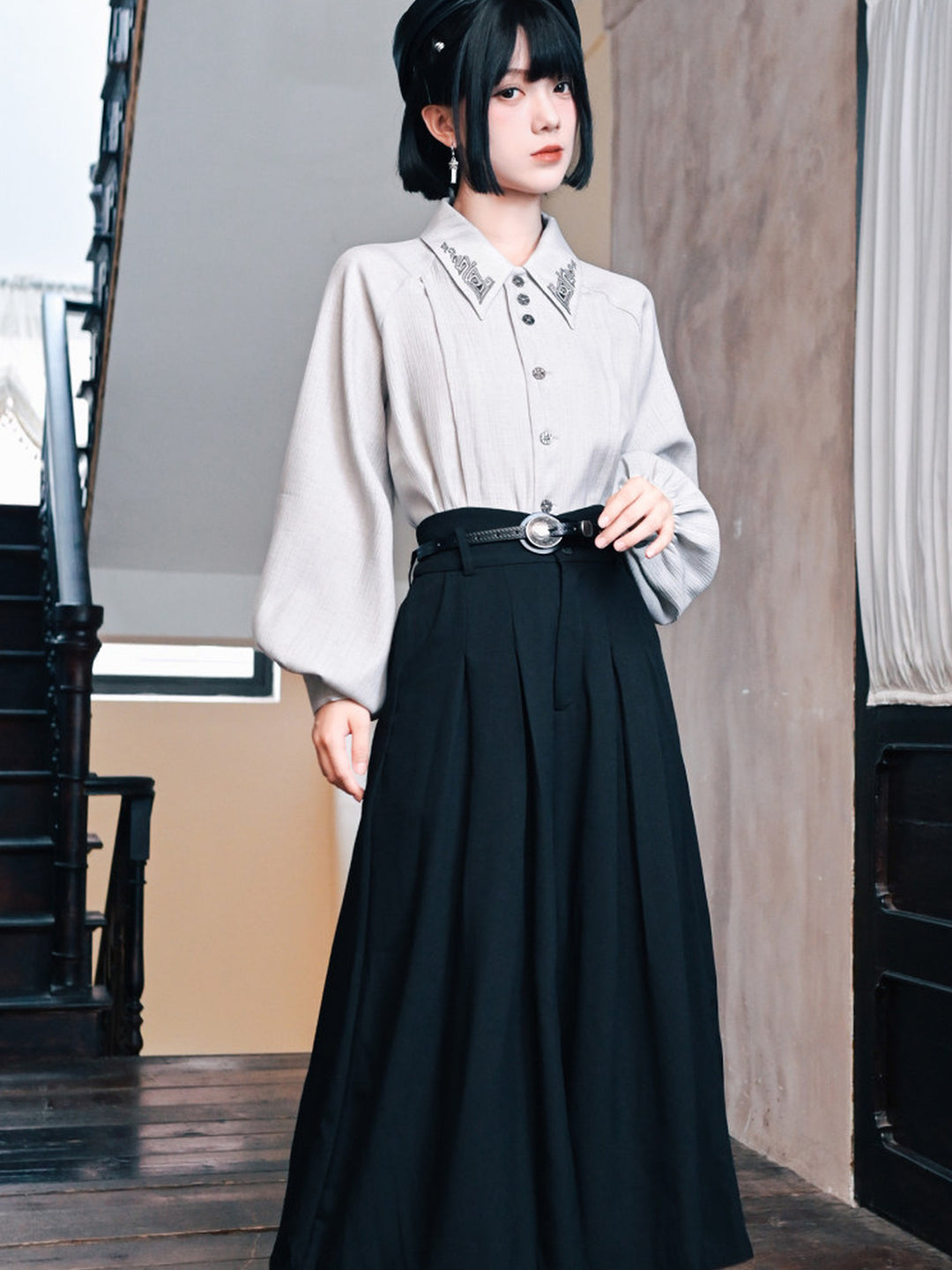 White Embroidered Collar Lantern Sleeve Shirt