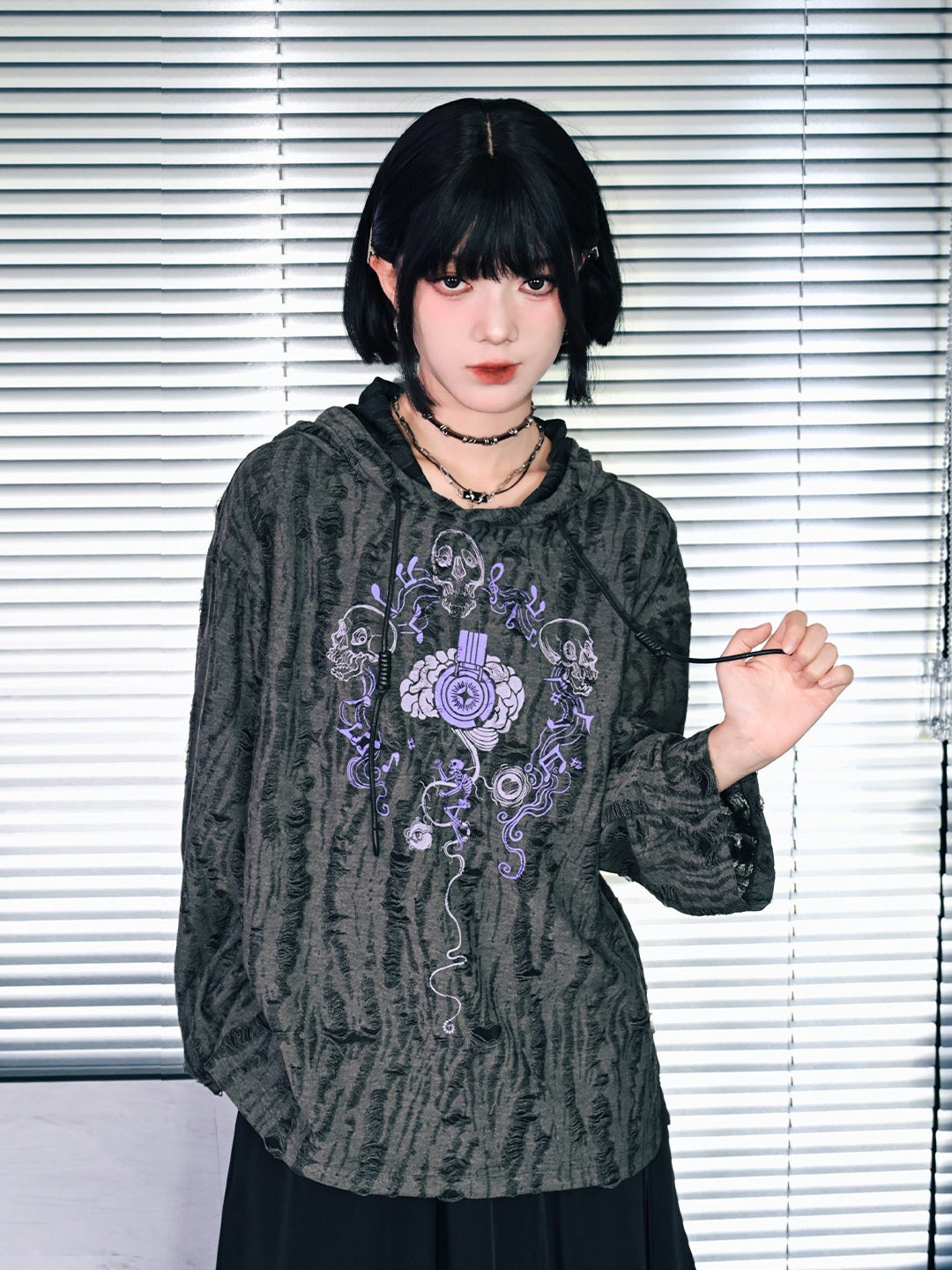 Black Distressed Skull Graphic Hoodie