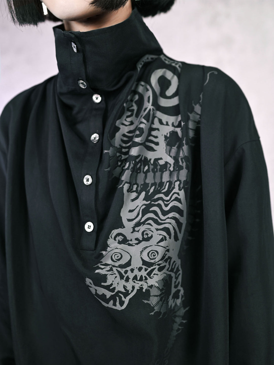 Black Five Poisons Graphic High-Neck Shirt